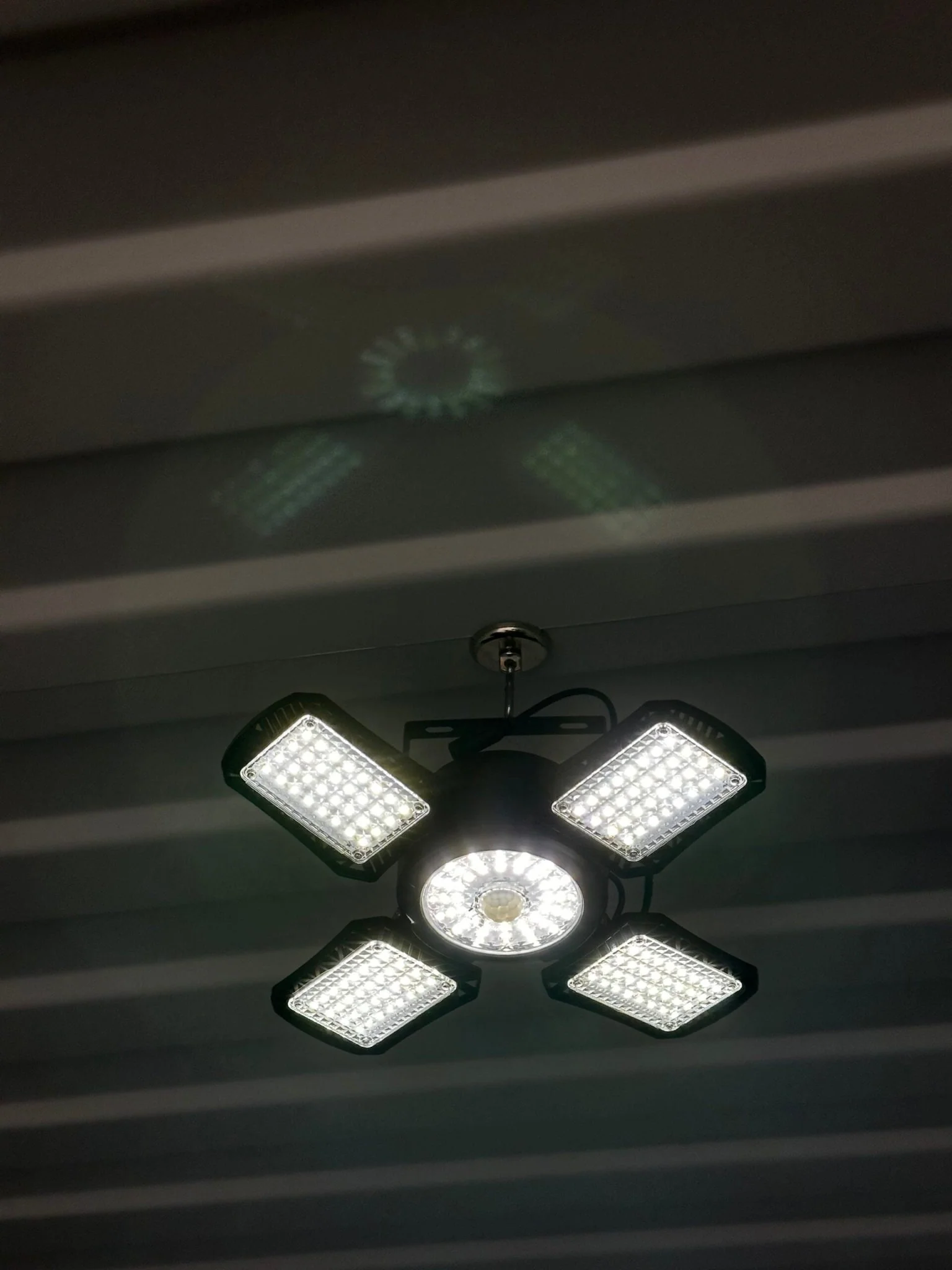 Interior Solar Powered Fan-shaped Light - Image 4